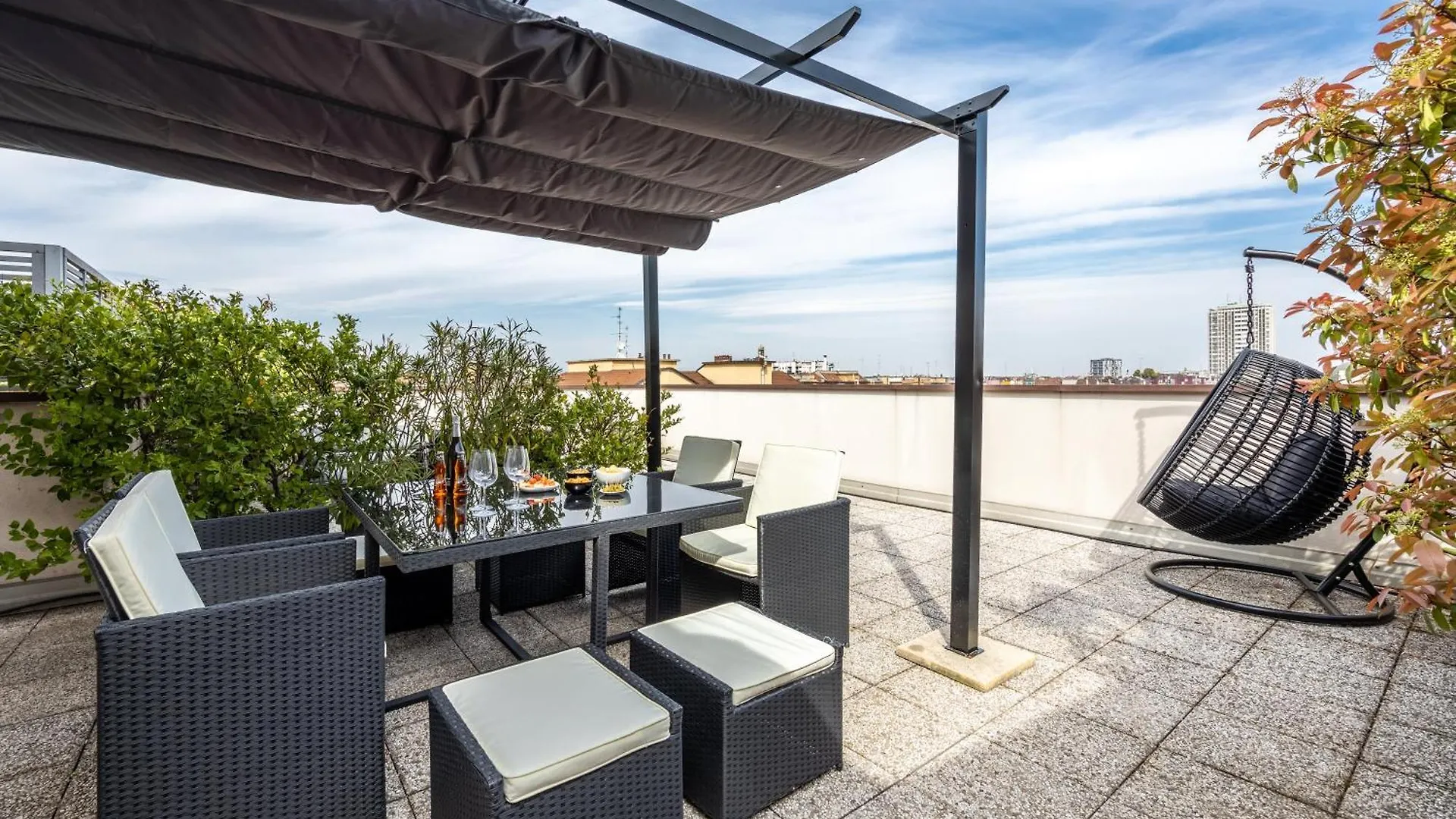 Bocconi'S Nest - Close To Duomo With Terrace Milán