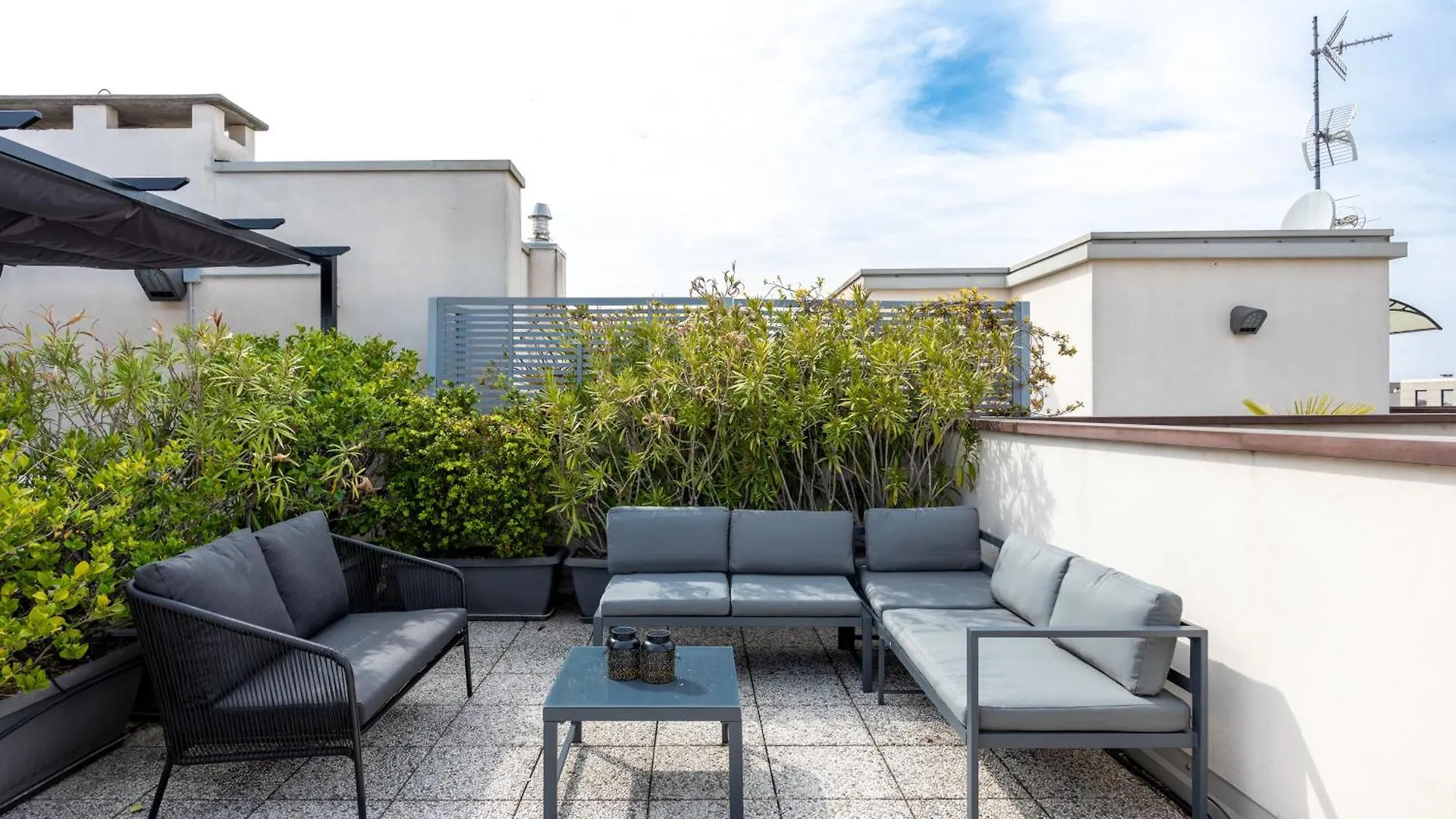 Bocconi'S Nest - Close To Duomo With Terrace Milán Italia